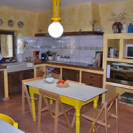 La Casa De San Gil Guest House Atienza Exterior photo