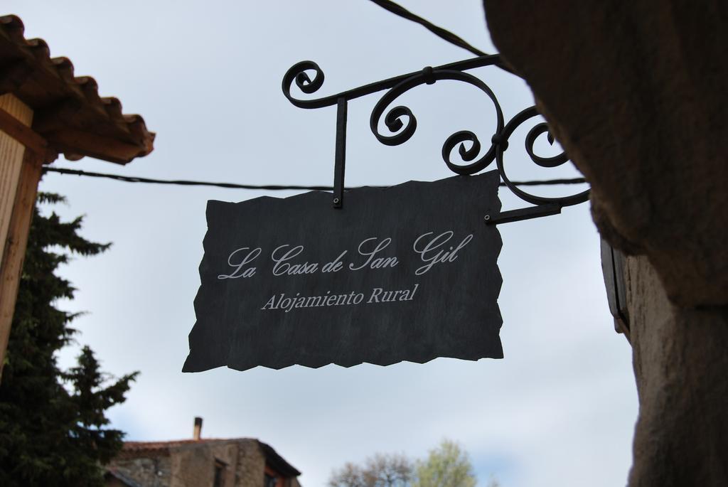 La Casa De San Gil Guest House Atienza Exterior photo