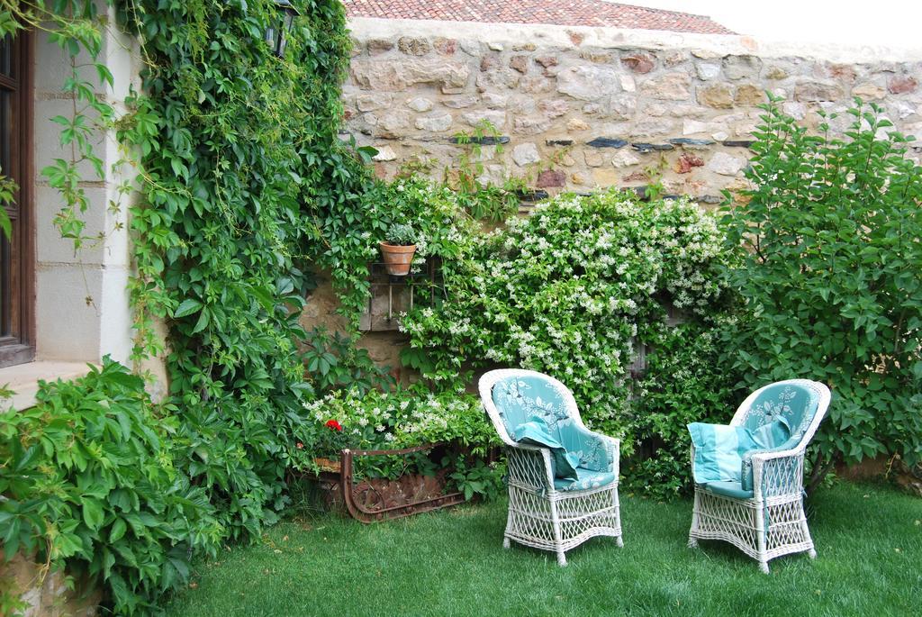 La Casa De San Gil Guest House Atienza Exterior photo