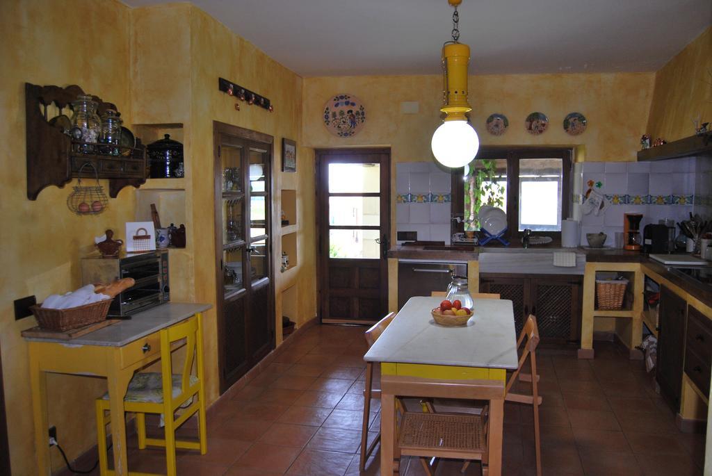 La Casa De San Gil Guest House Atienza Exterior photo